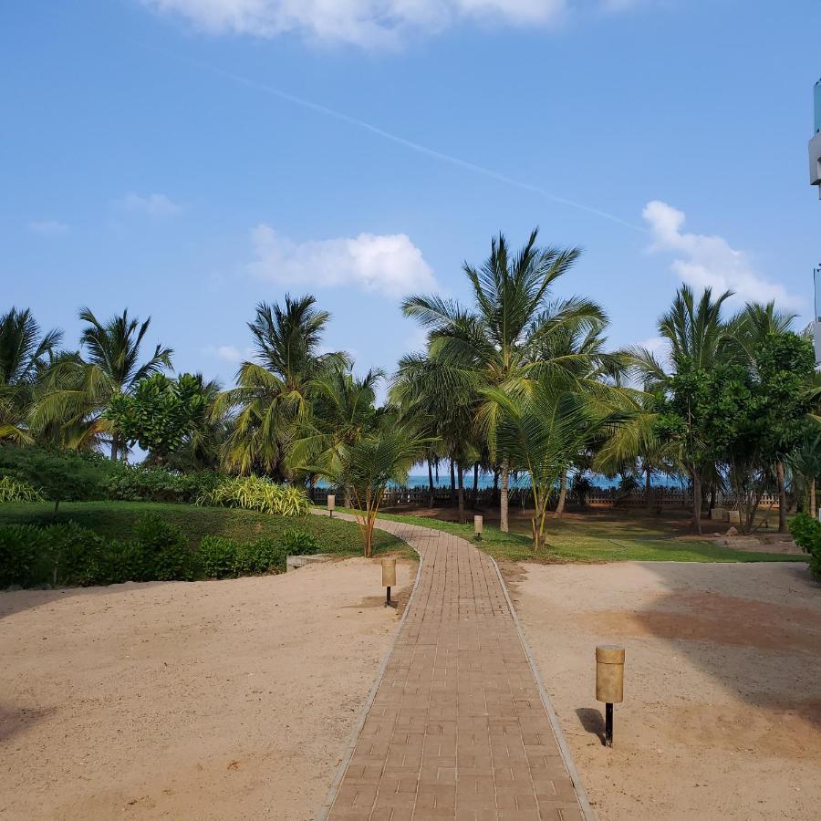 Beach Front Paradise Nilaveli Exterior photo